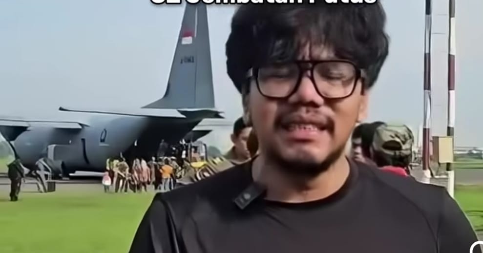 BNPB Sebut Tak Mencekam, Video Ferry Irwandi Tunjukkan Warga Aceh Tamiang Minum Air Banjir